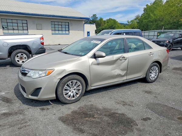 2013 TOYOTA CAMRY