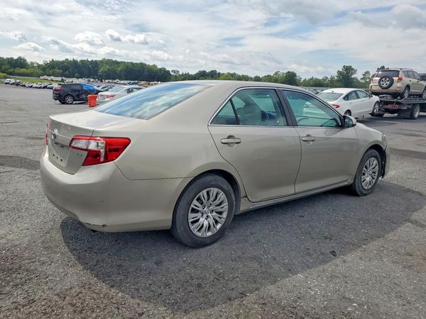 2013 TOYOTA CAMRY