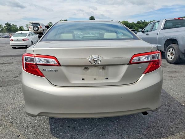 2013 TOYOTA CAMRY