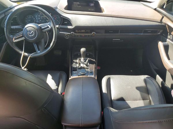 2022 MAZDA CX-30 Premium Package