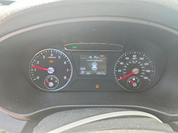 2019 KIA SORENTO L, LX, S