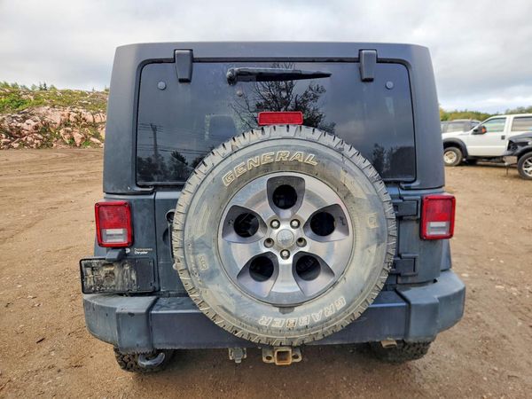 2017 JEEP WRANGLER UNLIMITED Unlimited Sahara — DIRR