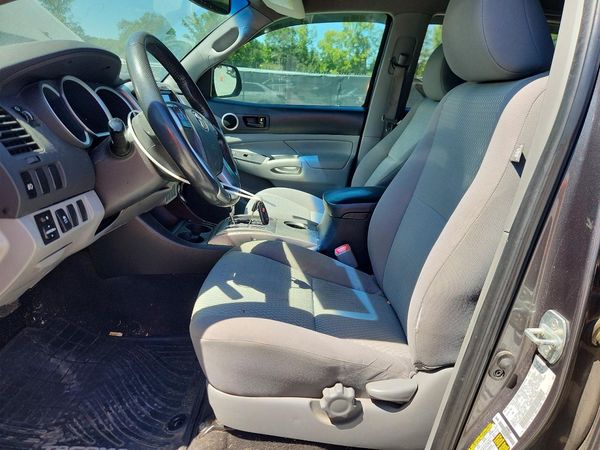 2012 TOYOTA TACOMA — DENT