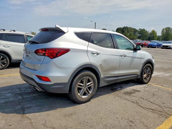 2017 HYUNDAI SANTA FE Base