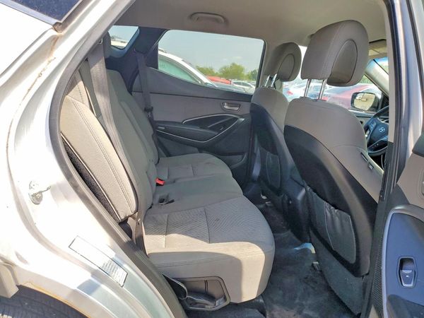 2017 HYUNDAI SANTA FE Base