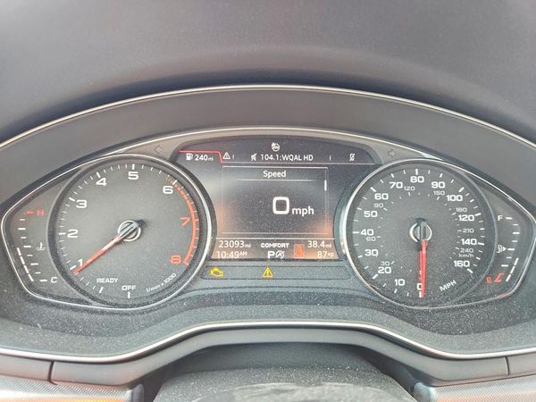 2019 AUDI A4 quattro Premium