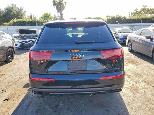 2019 AUDI Q7 quattro Prestige