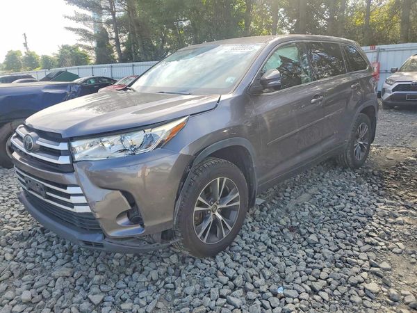 2018 TOYOTA HIGHLANDER