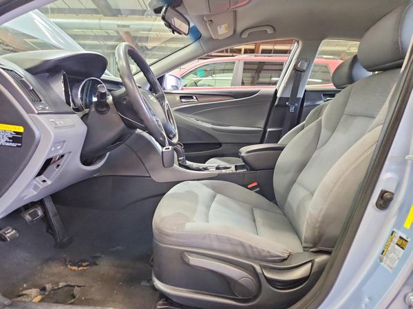 2013 HYUNDAI SONATA Hybrid / Hybrid Limited