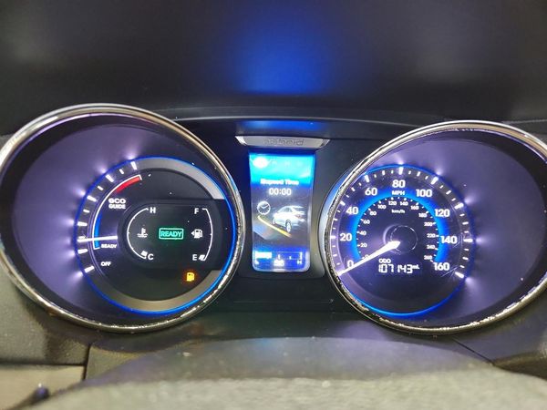 2013 HYUNDAI SONATA Hybrid / Hybrid Limited