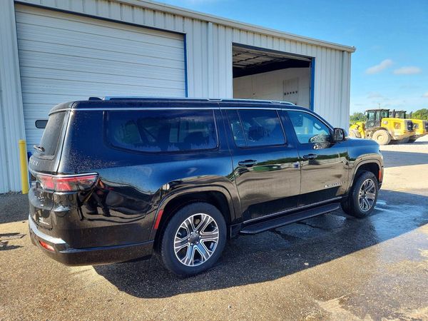 2023 JEEP WAGONEER