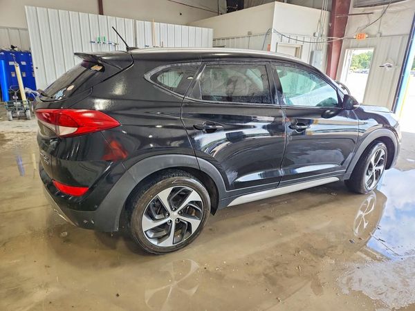 2017 HYUNDAI TUCSON