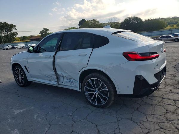 2023 BMW X4
