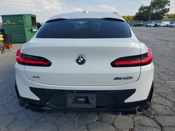 2023 BMW X4