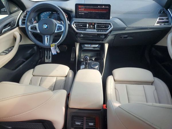 2023 BMW X4