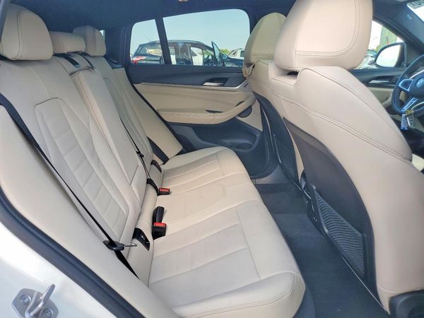 2023 BMW X4