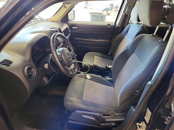 2017 JEEP PATRIOT Latitude — DENT
