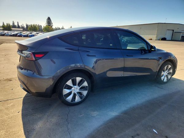 2020 TESLA MODEL Y