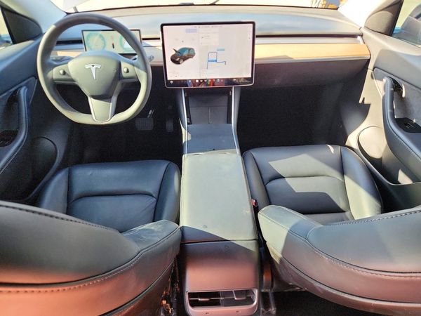 2020 TESLA MODEL Y