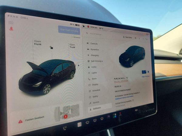 2020 TESLA MODEL Y