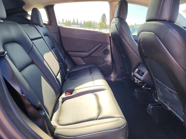 2020 TESLA MODEL Y