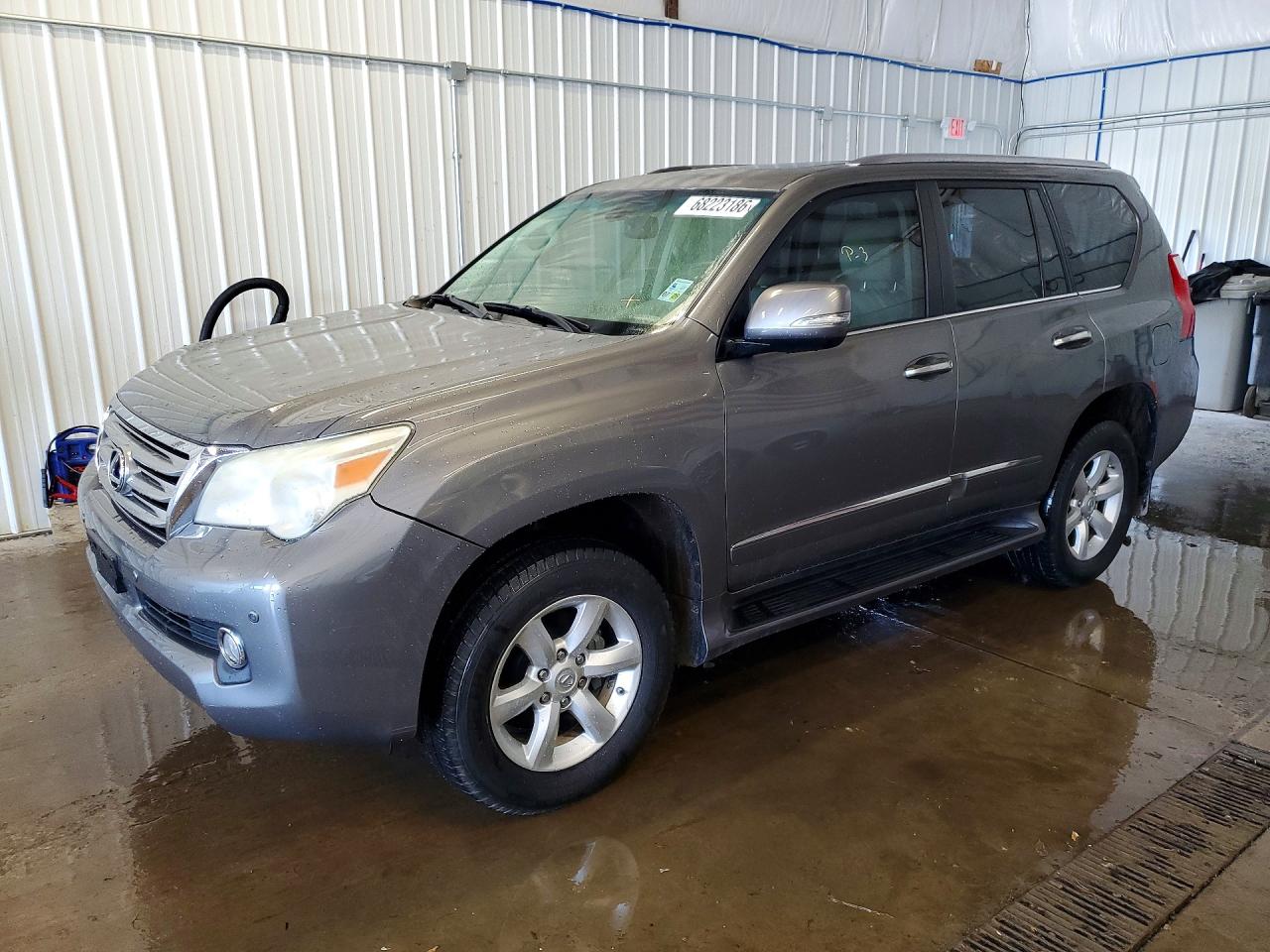 2013 LEXUS GX 460 Base