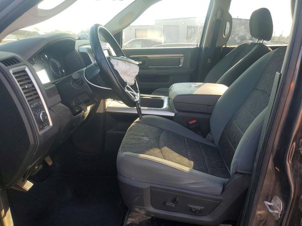 2018 RAM 1500 SLT — DENT