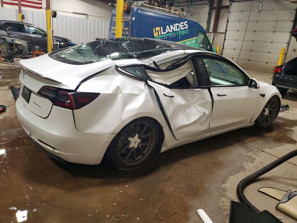 2021 TESLA MODEL 3 — PSRA