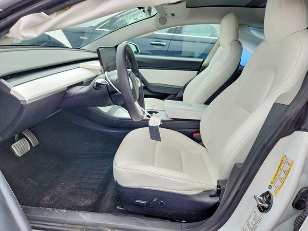 2021 TESLA MODEL 3 — DENT