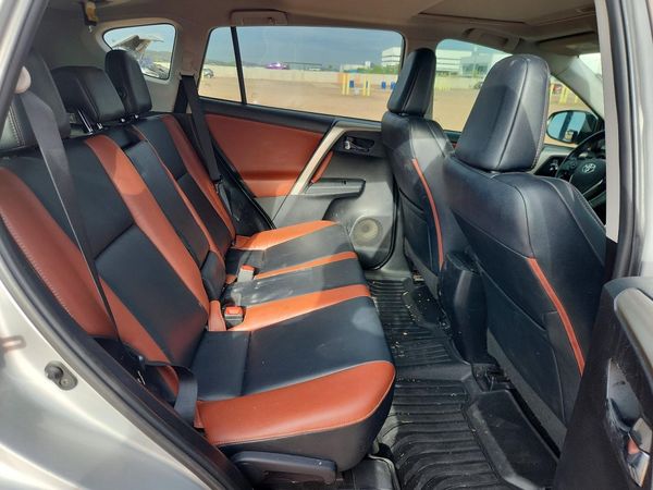 2015 TOYOTA RAV4 Limited (G Grade)