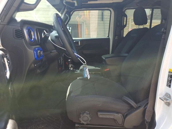 2023 JEEP WRANGLER