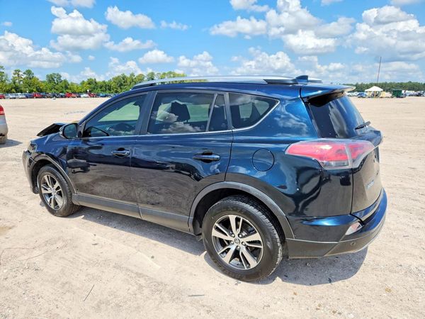 2018 TOYOTA RAV4 Adventure/XLE