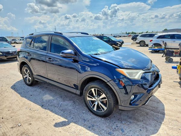 2018 TOYOTA RAV4 Adventure/XLE