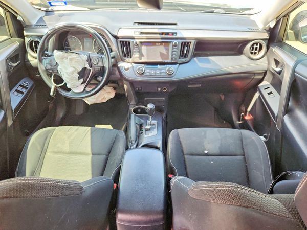 2018 TOYOTA RAV4 Adventure/XLE