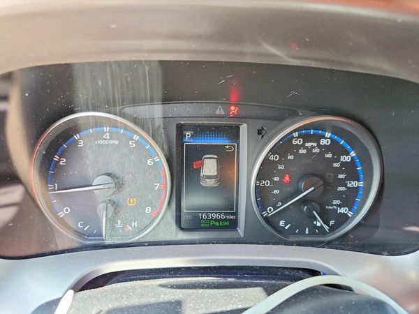 2018 TOYOTA RAV4 Adventure/XLE