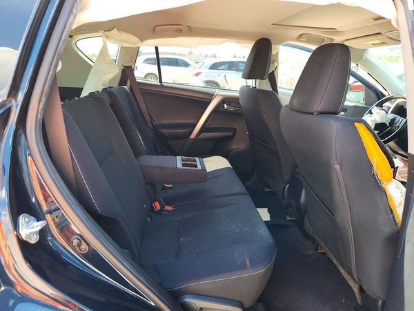 2018 TOYOTA RAV4 Adventure/XLE