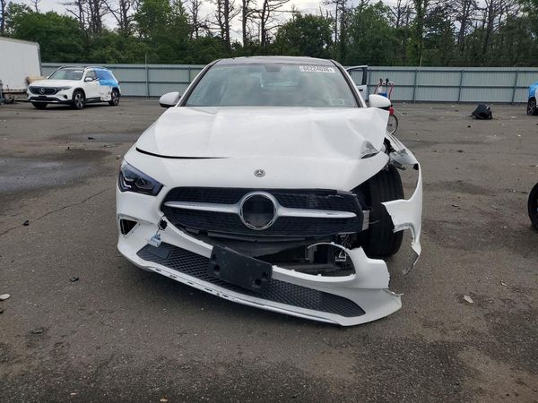 2020 MERCEDES-BENZ CLA
