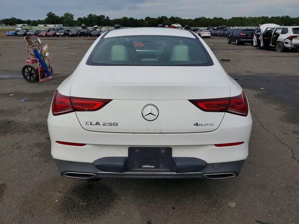 2020 MERCEDES-BENZ CLA