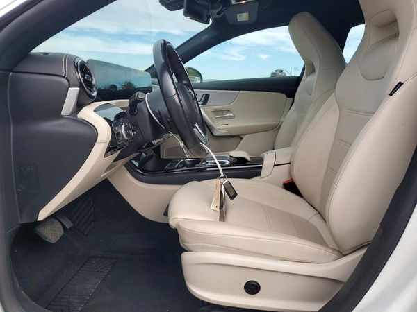 2020 MERCEDES-BENZ CLA