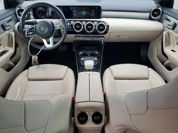 2020 MERCEDES-BENZ CLA