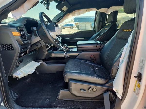 2024 FORD F150