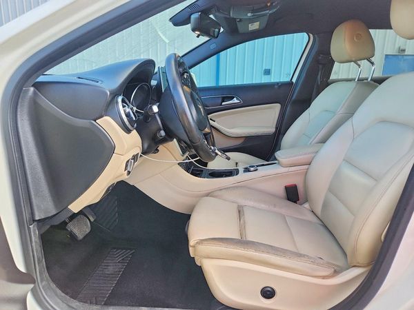 2016 MERCEDES-BENZ GLA GLA250