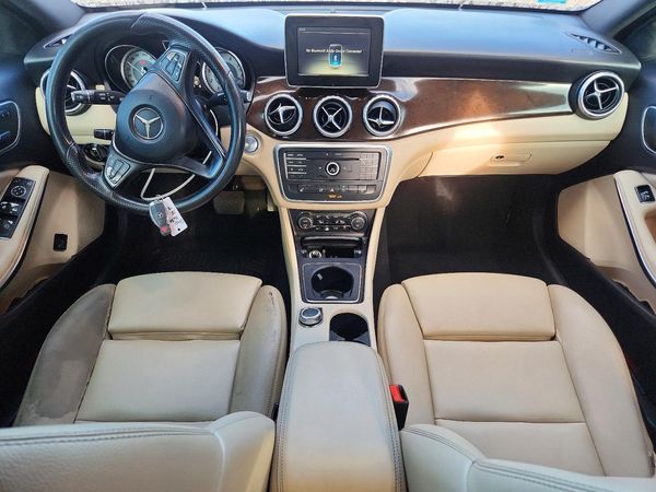 2016 MERCEDES-BENZ GLA GLA250