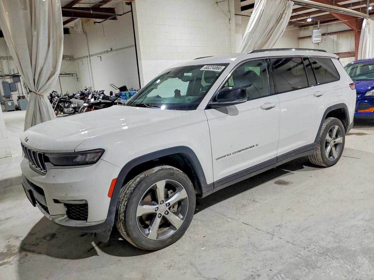 2022 JEEP GRAND CHEROKEE