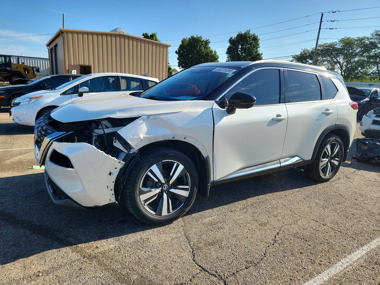 2021 NISSAN ROGUE SL — Front 3/4