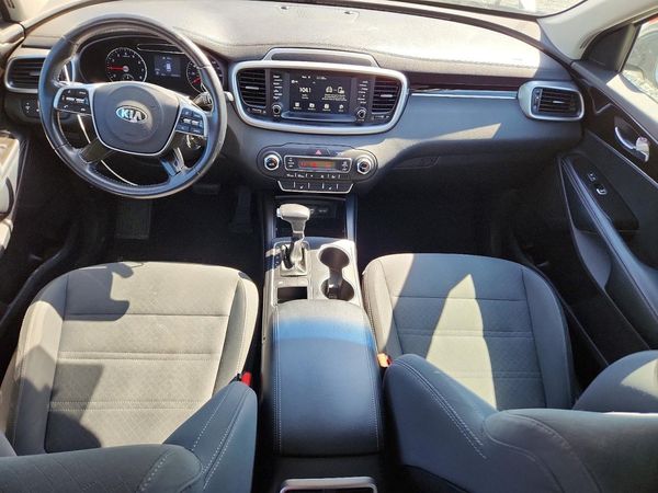 2019 KIA SORENTO