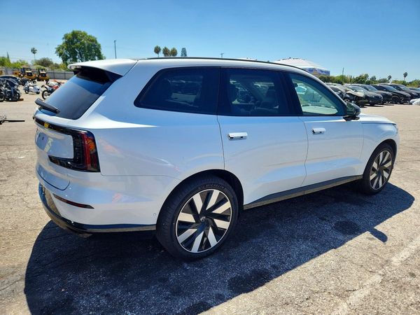 2025 VOLVO EX90 Ultra