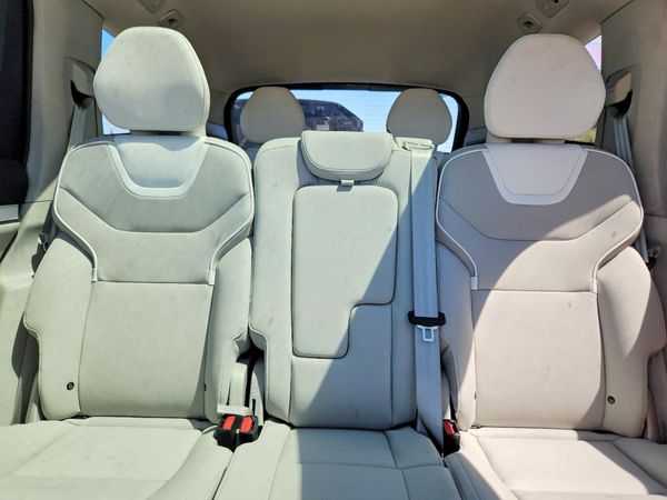 2025 VOLVO EX90 Ultra