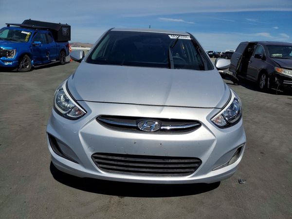 2017 HYUNDAI ACCENT SE Base