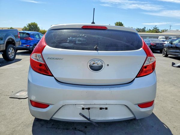 2017 HYUNDAI ACCENT SE Base